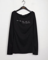 Cumen lettering lip neck slim long sleeve t-shirt
