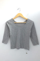 U-Neck Three-Quarter Slim Line Cotton Top