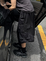 ヘンダーバミューダカーゴパンツ