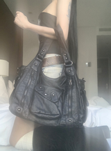 Niyapu y2k pocket big shoulder bag