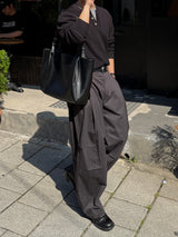 Ranne stripe pintuck curved pants