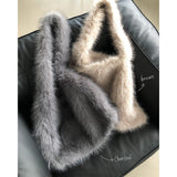 Pompom Bag