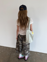 フラワーシャーリングクロップTシャツ