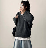 Disco Pop Duc Thick Sleeve Punching V-Neck Knit