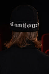 GOTHIC LOGO BEANIE / BLACK