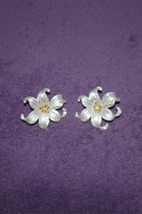 FLOWER EARRING