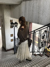 オカオフショルダーフーディー