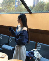 [Bellide made] コンマ、ディープVネックニット