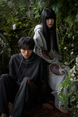 PAISLEY EMB. H-T HOODY (Charcoal)