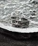 Dark vintage bold Ring