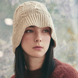 VA Applique Cable Knit Bucket Hat / Beige