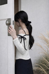 Contrast Ribbon T-shirt