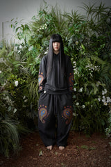 PAISLEY EMB. H-T HOODY (Charcoal)