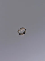 Black cubic vintage heart ring