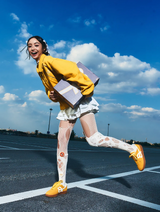 HBD/We Flower/S45 Joint Name Retro German Training Shoes - YELLOW