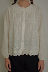 Cottage Embroidery Garden Blouse [Ivory]