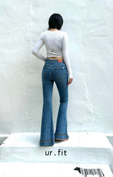 EMBROIDERED SPANDEX BOOTCUT DENIM PANTS code 18303