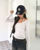 Rail Off Wide U-Neck T-Shirt