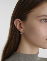 25FW★ エッセンスシルバー(W)モイサナイトフレッシュウォーターパールピアス5mm