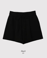 ソリッドピンタックストラップスラックスハーフパンツ (3color)