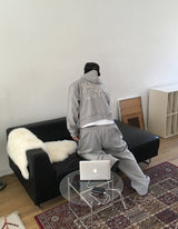 No.1678 ツインエンブレムフードジップアップ