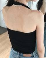 Uma sleeveless