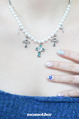 [Straykids Hyunjin Pick] Mint Cross Pearl Surgical Necklace