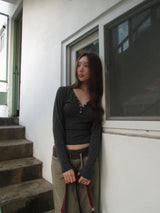 v neck slim t