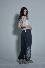 SLOW SLEEVELESS TOP