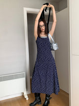 レイヤードネイビーフローラルスリーブレスロングドレス