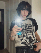 Age Raglan overfit short sleeve t-shirt