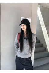 Twisted V-neck long-sleeved knitwear