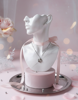 [tripleS Lynn Necklace] Pretzel Collarbone Necklace - Silver Color