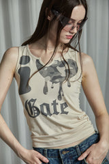 LOVE CAMO SLEEVESS TOP