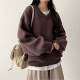 Disco Pop Duc Thick Sleeve Punching V-Neck Knit