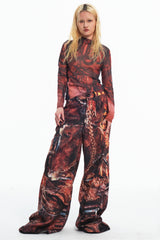 Embryo printe pants with bone texture