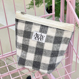 classic pouch_check grey
