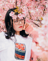 ヤヨイサクラショートスリーブTシャツ ホワイト / 白TEE