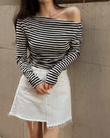 ラッキーオフショルダーTシャツ