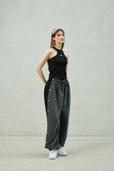 POPPY SLEEVELESS TOP / BLACK