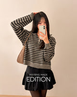 Bell Stripe Semi Zip-Up Knitwear