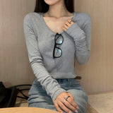[BELLIDE MADE] Brin, slim U-neck long-sleeved T-shirt