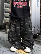 camo cargo sweatpants