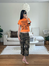 stay close lettering tee