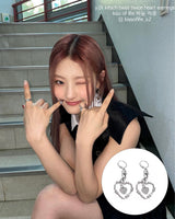 Kitsch Twist Heart Earring - KISS OF LIFE HANEUL Pick