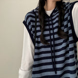 Bead Dangara Stripe Knit Hooded Vest