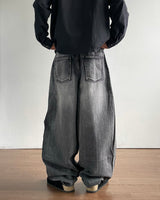 Pove Curved Denim Pants
