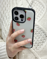 【MADE】 strawberry knit epoxy case