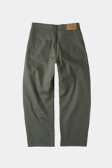 Semi Curved Herringbone Twill Pants (Khaki)