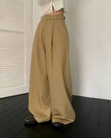 Meld Buckle Pintuck Slacks Pants